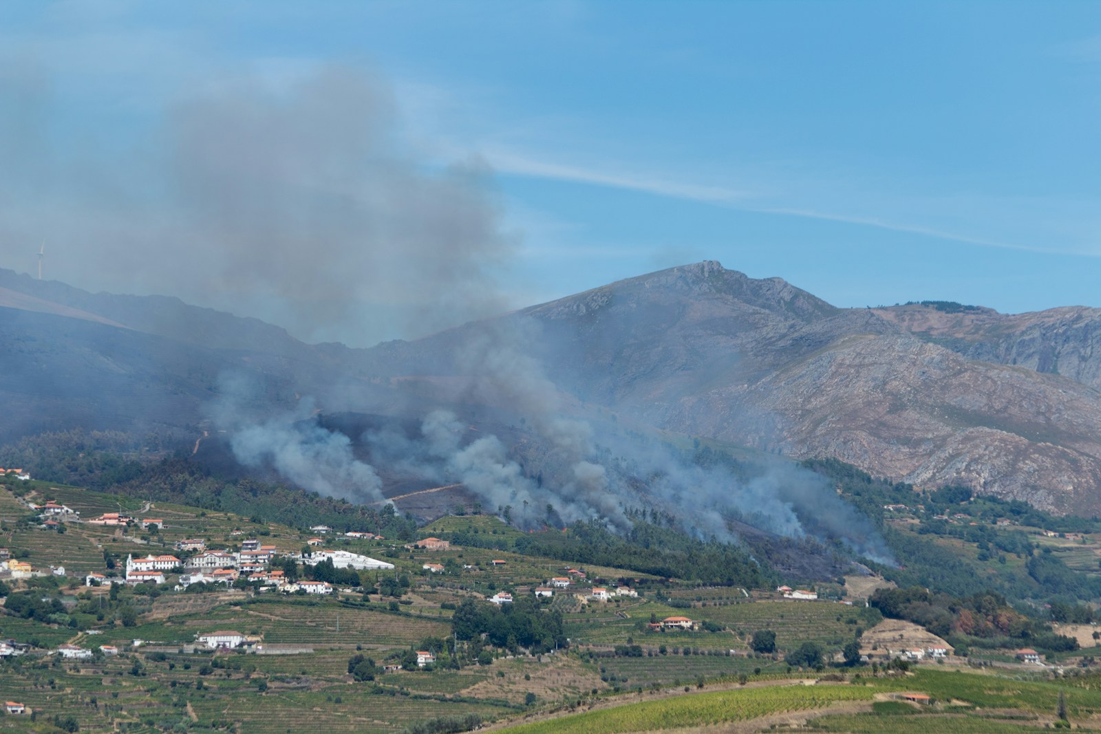 Spain Wildfires Disrupt the Camino de Santiago: How We Reroute, Stay Safe, and Keep the Spirit Moving